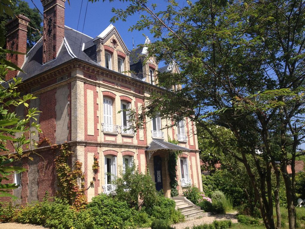 La Liniere Bed & Breakfast La Rivière-Saint-Sauveur Exterior photo