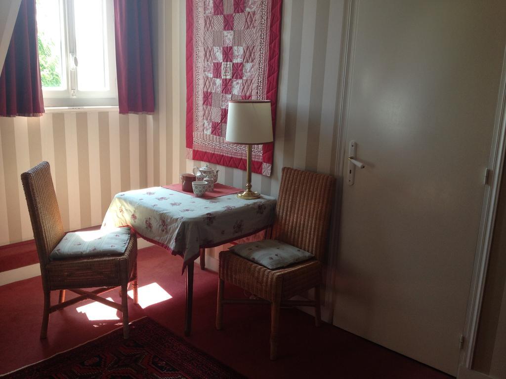 La Liniere Bed & Breakfast La Rivière-Saint-Sauveur Room photo